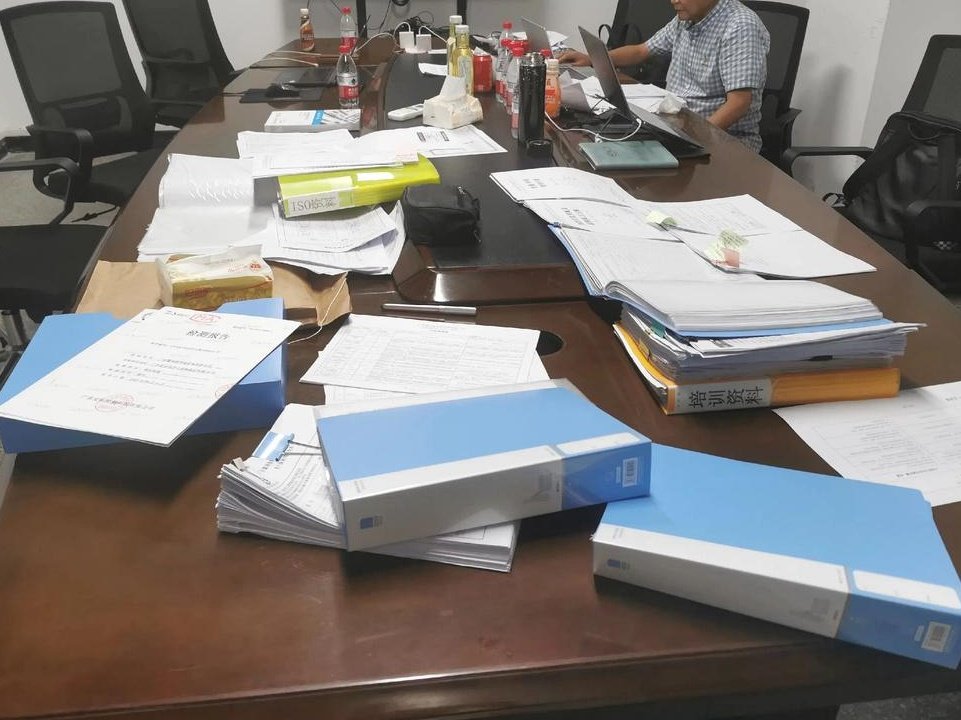 Skenario nyata verifikasi nama asli